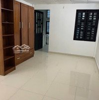 Bán Nhà Hẻm 3M Đường Nguyễn Thiện Thuật, P3, Q3,Diện Tích30M2. Giá Chỉ 4,9 Tỷ