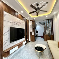 Bán Nhà Bát Khối - Cổ Linh, Long Biên, 33M2 Xây 5 Tầng Chỉ 4,2 Tỷ