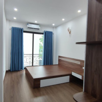 Bán Nhà Bát Khối - Cổ Linh, Long Biên, 33M2 Xây 5 Tầng Chỉ 4,2 Tỷ