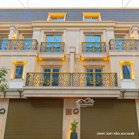 Một Căn Duy Nhất Shophouse Mặt Tiền Đường, Sát Bên Cầu Đông Người Qua Lại Tại Trung Tâm Đà Nẵng