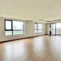 Em Cần Bán Gấp Căn 3 Ngủ Chung Cư Udic West Lake Đối Diện Lotte Tây Hồ Giá Tốt.0979343959