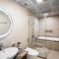 Cho Thuê 2N1K, 2 Vệ Sinh90M2 Vào Ở Luôn Tại Phố Huế, Hoàn Kiếm, Hà Nội