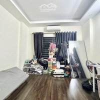 Thở Phào! Chính Chủ Bán Nhà Ngô Gia Tự, Gần Bigc Long Biên, Thiết Kế Đẹp, 40M2, 5.75 Tỷ