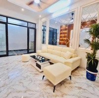 Cực Hiếm - Đường Tam Trinh - Hoàng Mai -Cách Chợ Đầu Mối 300M -Chỉ Với 5Tỷ Hơn Chút-Dt/40M2-