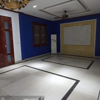 Cho Thuê Nhà 04 Tầng Và Hầm Xe. Diện Tích 200M2, Sân Vườn Rộng, Khu Phân Lô. Tiện Văn Phòng, Ở Gđ