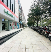 Bán Nhà Mặt Phố Trịnh Văn Bô, 150M2, Lô Góc, 5 Tầng, Giá Bán 36.6 Tỷ.