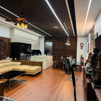 Nhà Đẹp Long Lanh 4 Tầng, Thiết Kế Hiện Đại, Ngay Trung Tâm, Đường Ô Tô. Yên Viên, Gia Lâm, Hà Nội