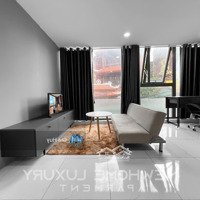 Căn Hộ 1 Phòng Ngủ - View Full - Siêu Thoáng - Full Nội Thất - Ngay Cầu Công Lý