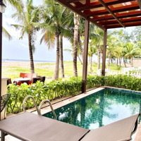 Bán Biệt Thự View Biển Trực Diện Giá Tốt Nhất Biển Hồ Tràm, Giá Bán 22 Tỷ, 240M2, Hồ Bơi Riêng