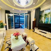 Bán Nhà Biệt Thự Hàng Hiếm Tại Khu Đô Thị Nam Long, 19 Tỷ, 200M2