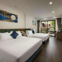 152 Tỷ Khách Sạn 25P View Lô Góc 2 Mặt Phố Phòng Cực Đẹp . Spa Nhà Hàng .