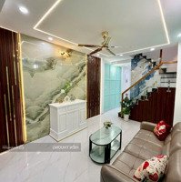 Bán Nhà Riêng Tại Trần Đình Xu Q.1, 45M2, 2 Phòng Ngủ 2 Vệ Sinh Có Sổ Hồng Riêng, Giá Cực Rẻ Chỉ 2 Tỷ 650 Triệu