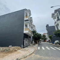 Bán Nhà Một Trệt Hai Lầu Giá Rẻ Nhất Phú Hồng Thịnh 8