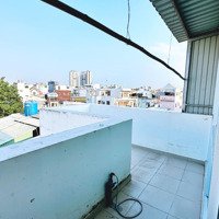 Chính Chủ Cho Thuê Phòng Có Nội Thất Wifi Riêng Máy Lạnh 25M2 Có Ban Công. Lê Hữu Kiều Quận 2In