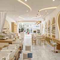 Cho Thuê Cửa Hàng Tại Nguyễn Văn Lộc . Vị Trí Đắc Địa . Phù Hợp Kinh Doanh Tóc Spa Nail - Mi