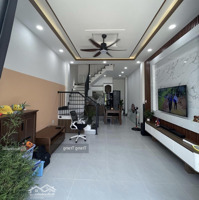 Đi Định Cư Cần Bán Nhà Lê Lợi- Phường 4-Gò Vấp Gần Tiểu Học Hanh Thông 2Tỷ990/72M2 Cho Thuê 20 Triệuiệu