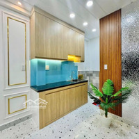Kẹt Tiền Bán Gấp Nhà Sư Vạn Hạnh. Phường 12. Quận 10. Giá Bán 3 Tỷ 590. Tl. Gọi Ngay 0904430105