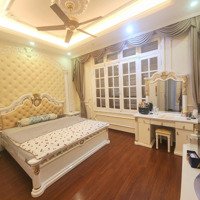 Bán Gấp Gà Đẻ Trứng Vàng Đường Láng Diện Tích Rộng , Hướng Đẹp , Giá Rẻ , Tiện Ích - 16.15 Tỷ