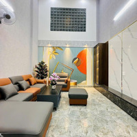 Chủ Bán Nhà Đẹp Nguyễn Thị Nhỏ Q11 Giá Bán 2.28Tỷ - 56M2 - 2Lầu Để Đi Định Cư Mỹ