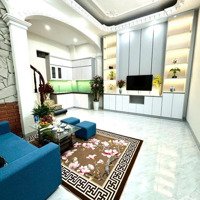 Bán Nhà Riêng Ngõ Tô Hoàng 4 Tầng Nhỉ 5 Tỷ, Trung Tâm Quận Hai Bà Trưng. Chủ Tặng Nội Thất.