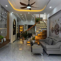 Chính Chủ Bán Gấp Tại Lý Tự Trọng Q.1 - Diện Tích: 44M2/ Giá Bán 4 Tỷ 290. Sổ Riêng, Đang Cho Thuê Giá 20 Triệu/Th