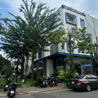 Bán Nhà Phố Hưng Gia Pmh Q7Diện Tích175,75M2 Cắn Góc Công Viên Giá Bán 60 Tỷ Liên Hệ: 0938 775 995 Mr An