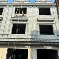 Bán Dãy 3 Căn Cổng Chính Bệnh Viện Nhi Đức, Oto Đỗ Cửa Đang Hoàn Thiện