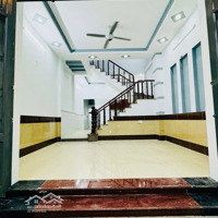 Nhà Phố Mặt Tiền Kinh Doanh Nguyễn Đình Chiểu Gần Bigc Go Tp. Dĩ An