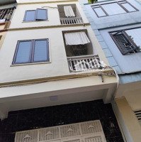 Cho Thuê Nhà Làm Văn Phòng 100M2 Tầng 1,2 Ngõ 175 Vạn Phúc, Hđ, 12 Triệu