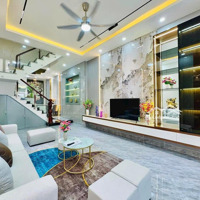 Dọn Vô Ở Liền Nhà Nguyễn Chí Thanh, Quận 11. Nhà 48M2 - 3 Phòng Ngủ Gần Trường Thcs Hậu Giang