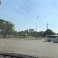 Bán Biệt Thự Hàng Hiếm Tại Sài Đồng, 216 M2, Lô Góc Trục Đường Chính Vào Vinhome Kinh Doanh Đỉnh