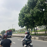 Chủ Cần Bán Gấp Nhà Mặt Tiền Xa Lộ Hà Nội,Ngay Ga Metro (10X12.1)M=121M2 Giá Bán 20.5 Tỷ Thương Lượng.