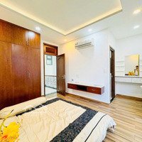Cho Thuê Nhà Mặt Tiền Đường Số 4 Cư Xá Đô Thành Phường 4, Quận 3, Dt: 3X10M, Giá 19 Triệu/Tháng