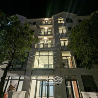 Cho Nhà Liền Kề The Manhattan 84M2, Mới Hoàn Thiện Ngay Cổng Vinwonders Chỉ 25 Triệu.