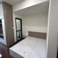 Bán Cắt Lỗ - Bán Gấp Căn Studio Tòa M2 Full Nội Thất, Hướng Đn, View Nội Khu Giá Bán Chỉ Còn 1 Tỷ9