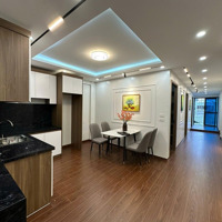 Bán Nhà Tập Thể 345 Giải Phóng 120M 3 Ngủ 1 Vs Giá Bán 4.2 Tỷ. Liên Hệ: 0976447654