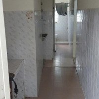 Cho Thuê Căn Hộ 2 Phòng Ngủ 1 Vệ Sinh 50M2, Tập Thể Thành Công 6,5 Triệu, Đống Đa, Hà Nội