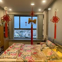 Cho Thuê Căn Hộ 2 Phòng Ngủ 2 Vệ Sinh 88M2 Tại Midtown Phú Mỹ Hưng, 25 Triệu (Bao Phí). Liên Hệ: 0936571849(Hồng)