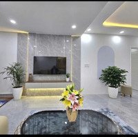 Căn Hộ Sát Bãi Biển Nha Trang Có Sổ Đỏ Duy Nhất - Giá Cả Phù Hợp