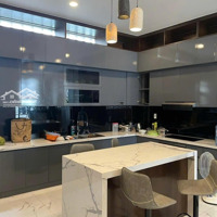Tôi Cần Bán Nhà Đường Vườn Chuối, Quận 3. Giá Bán 3,88 Tỷ/55M2. 3 Lầu - 4 Phòng Ngủ- 5 Vệ Sinh Sổ Sạch, Hoàn Công Đủ