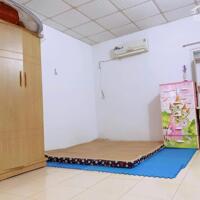 Bán nhà tập thể Thanh Xuân Bắc, mặt đường Khuất Duy Tiến, gần công viên, 75m2, giá tốt