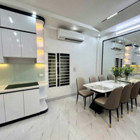 Bán Nhà Riêng Tại Hoàng Ngân, Sđ 47 M2 X 5 Phòng Ngủ Chỉ 8.25 Tỷ Nhà Đẹp Như Ảnh, Thông Số Chuẩn