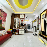 Nhà Đẹp 4 Tầng Ngay Ngã Tư Phú Nhuận - Hẻm 4M Nội Bộ Riêng Biệt - 40M2 Ngang 4M - Chỉ 6.X Tỷ Chốt
