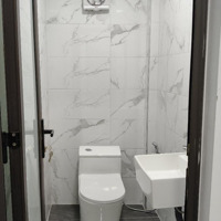Siêu Phẩm Hơn 4Tỏi -Khu Vực Nhiều Tiện Ích -Giao Thông Đi Lại Thuận Tiện -Gần Đường Ô Tô Tránh