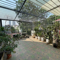 Nhà Mặt Phố Bố Làm To Chủ Bán Gấp Trước Tết Đường Nguyễn Chí Thanh Có Thang Máy Chỉ 17 Tỷ!!!!!
