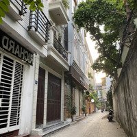 Bán Nhà Phố Hoa Lư, Quận Hai Bà Trưng. Nhà Đẹp, Ở Ngay, Kinh Doanh, Dân Trí Cao, Ô Tô, 30Mx 5 Tầng.