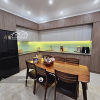Bán Nhà 612 Đường La Thành, Ngõ Thông Rộng 3M, Btct, Mặt Tiền 5,6M, Kết Hợp Kinh Doanh, 48,8M2*5T
