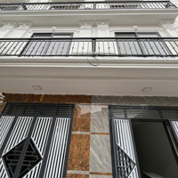 Nhà Thiết Kế Cực Đẹp 5T*33M2, Ở Luôn. Ngõ Rộng 4M. Gần Trục Chính. Cạnh Khu Gliximco-Giá Chỉ 3,9 Tỷ