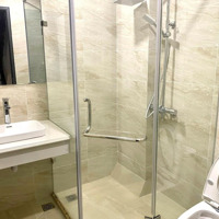 Cần Bán Nhà Riêng Phố Láng Hạ 31M 5Tầngmặt Tiền5,7M Chỉ 11,5 Tỷ Ôtô Full Nội Thất Kính Koong Đón Tết.