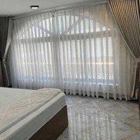 Cho Thuê Khách Sạn 33 Phòng Giá 120 Triệu/Th , Hẻm Phố Tây Gần Biển Nha Trang
